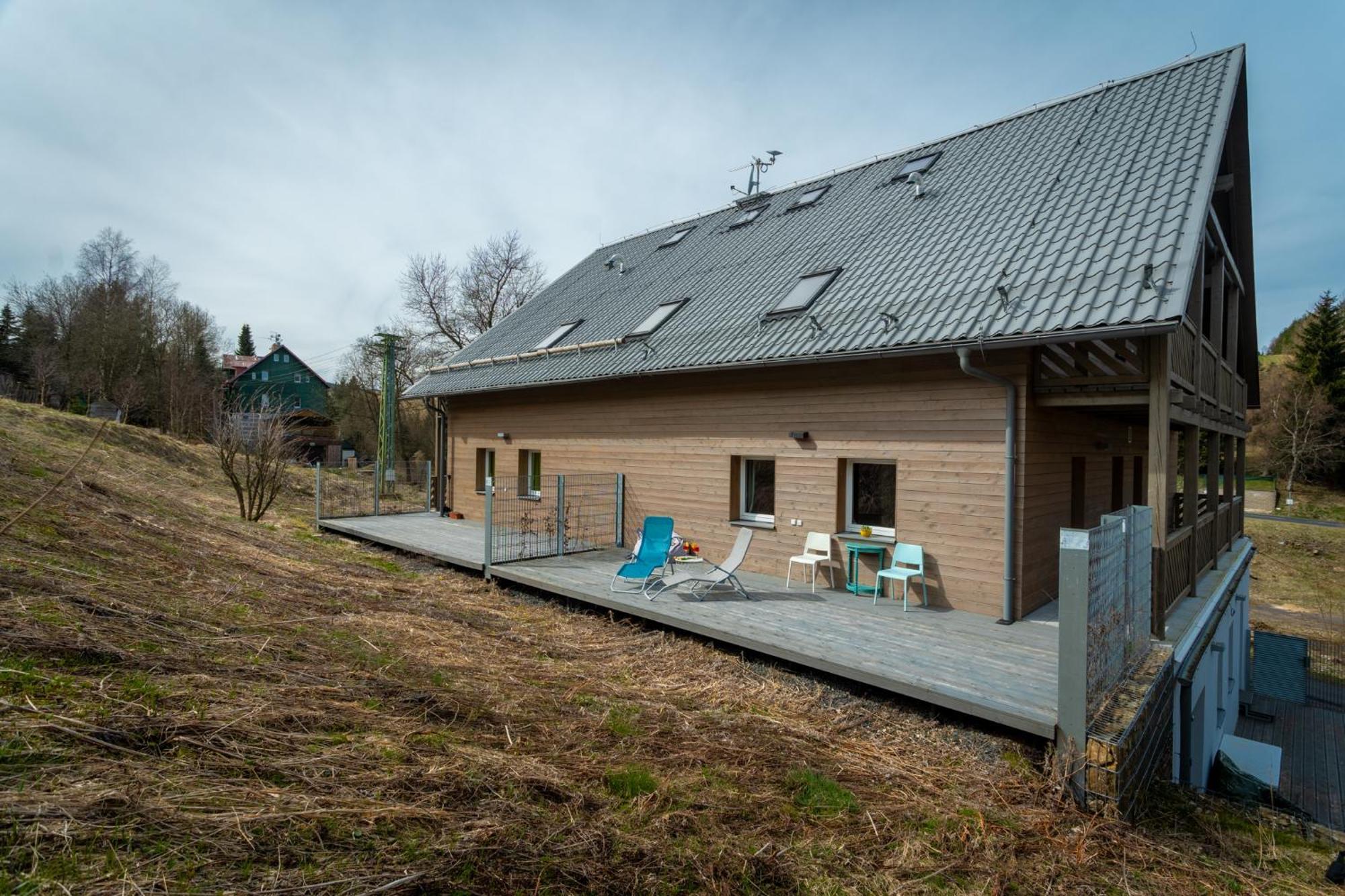Krusnohorske Strane Apartment Loucna pod Klinovcem Exterior photo